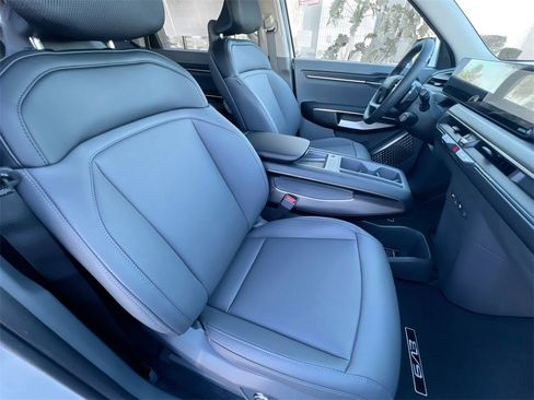 New 2026 Kia EV9 Light image 21