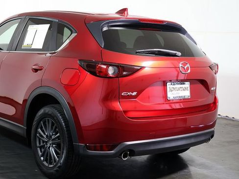 Used 2019 MAZDA CX-5 Touring FWD image 11