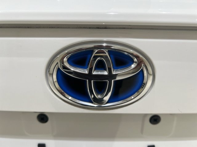 Used 2023 Toyota RAV4 LE AWD/4WD image 26