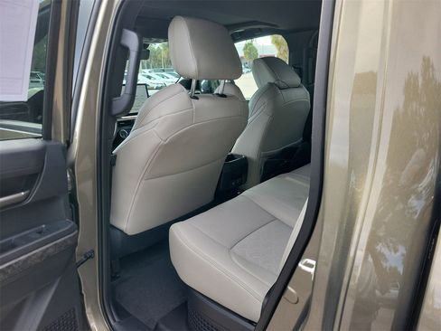Used 2025 Toyota Tacoma Limited image 8