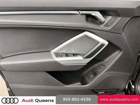Certified 2022 Audi Q3 2.0T Premium Plus w/ Premium Plus Package image 17