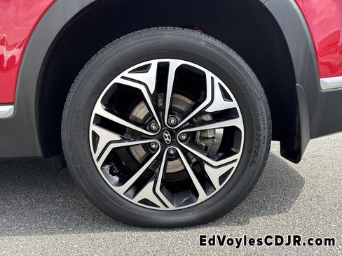 Used 2020 Hyundai Santa Fe SEL image 24