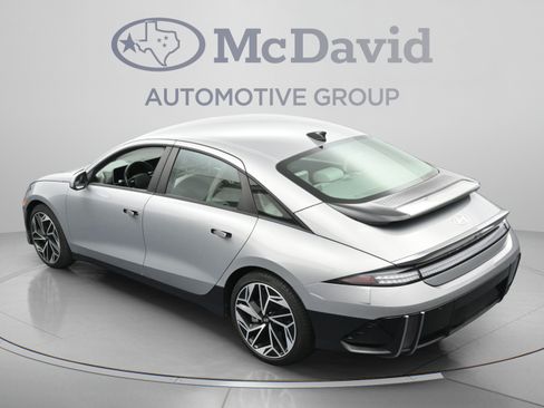 Used 2024 Hyundai Ioniq 6 SEL RWD image 36