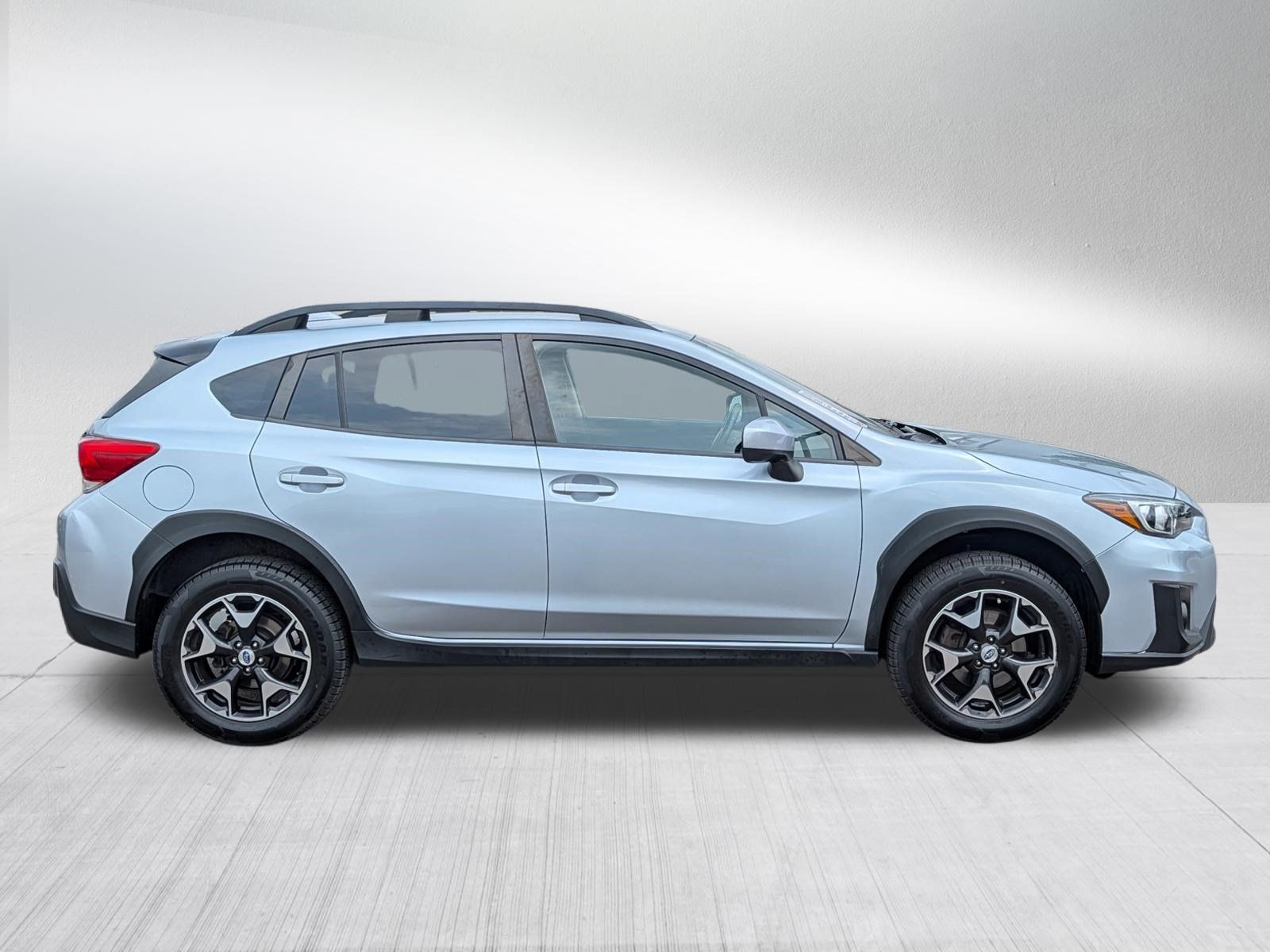 Used 2018 Subaru Crosstrek 2.0i Premium AWD/4WD image 8