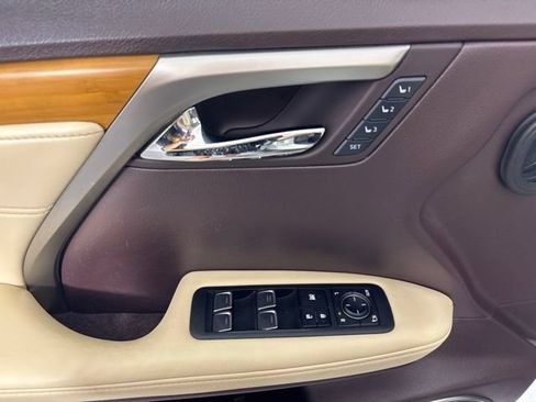 Used 2019 Lexus RX 350 AWD w/ Navigation Package image 14