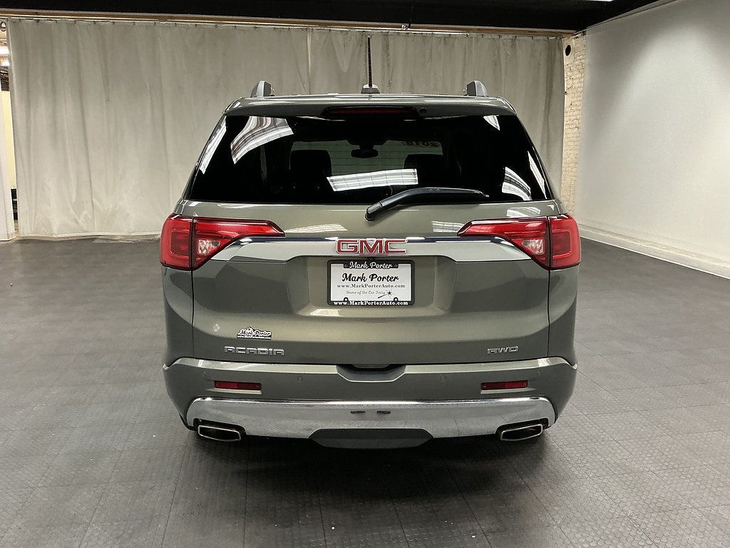 Used 2018 GMC Acadia Denali AWD/4WD image 4