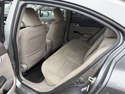 Used 2012 Honda Civic Hybrid Sedan image 6