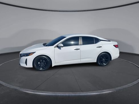Used 2024 Nissan Sentra S FWD image 6