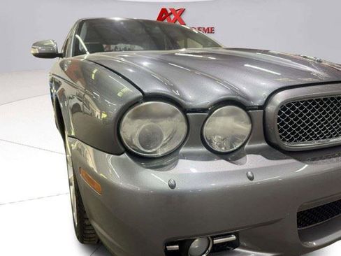 Used 2008 Jaguar XJ8 RWD image 13