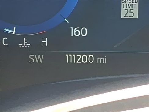 Used 2020 Ford Explorer Platinum w/ Premium Technology Package image 15