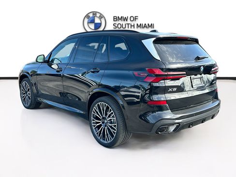 New 2026 BMW X5 sDrive40i w/ M Sport Package image 4