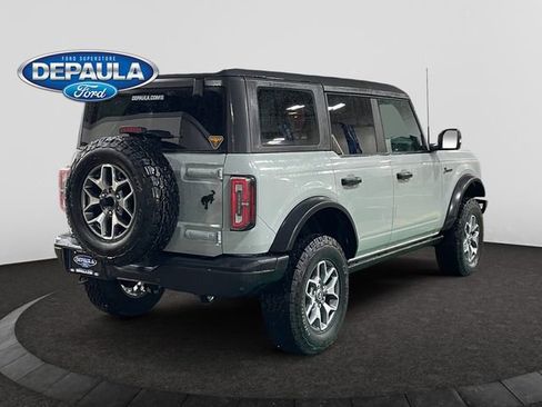 Used 2022 Ford Bronco Badlands image 7