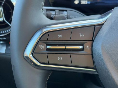 New 2026 Chevrolet Equinox LT w/ Midnight Edition image 13