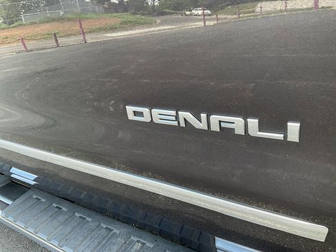 Used 2015 GMC Sierra 1500 Denali AWD/4WD image 44