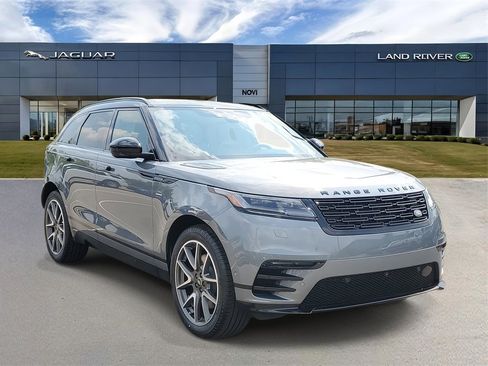 New 2026 Land Rover Range Rover Velar Dynamic SE image 4