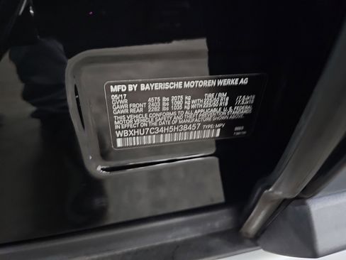 Used 2017 BMW X1 sDrive28i FWD image 38