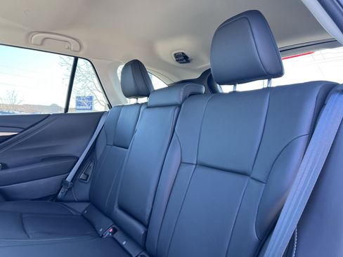 Used 2025 Subaru Outback Touring XT image 22