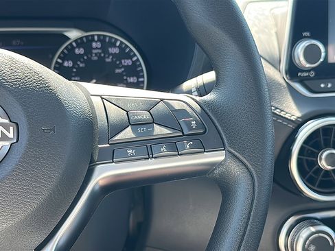 New 2025 Nissan Sentra SV image 18