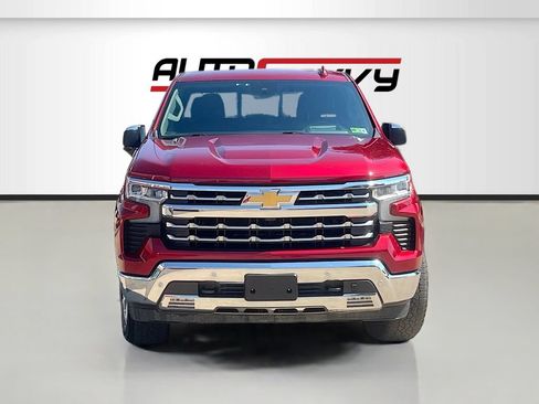 Used 2023 Chevrolet Silverado 1500 LTZ w/ Technology Package AWD/4WD image 2