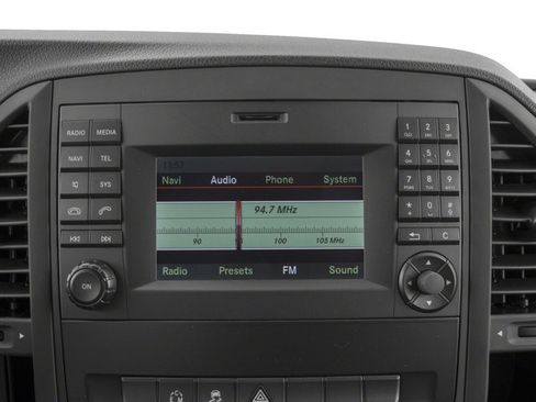 Used 2018 Mercedes-Benz Metris Passenger image 10