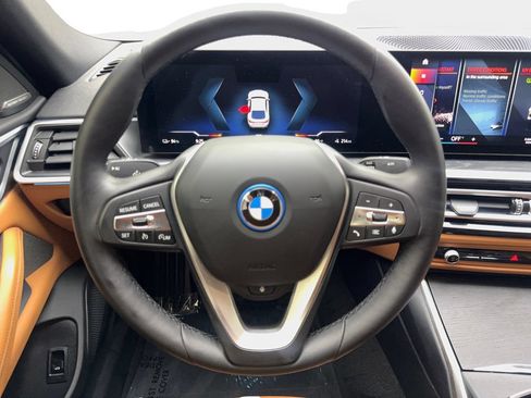 Used 2023 BMW i4 eDrive40 w/ Premium Package RWD image 57
