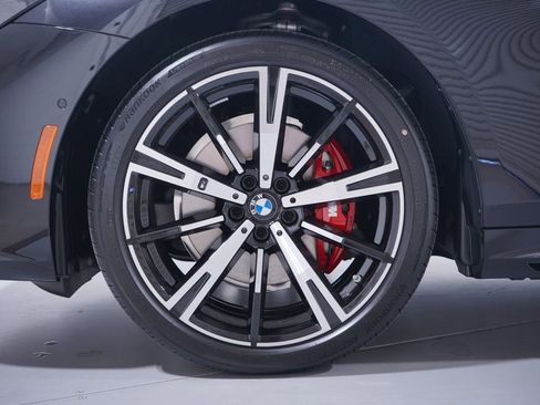 New 2026 BMW 530i w/ M Sport Package RWD image 2