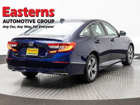 Used 2019 Honda Accord EX image 5