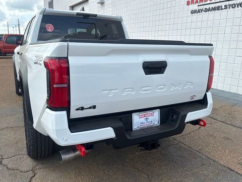 New 2026 Toyota Tacoma TRD Off-Road image 31