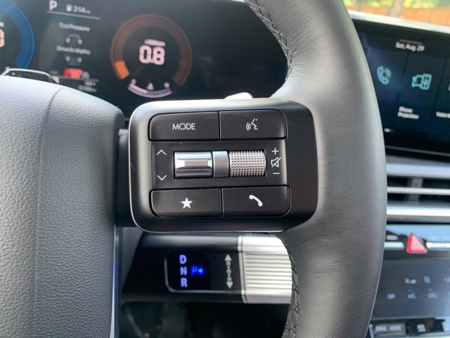 Certified 2025 Hyundai Santa Fe SEL AWD/4WD image 23