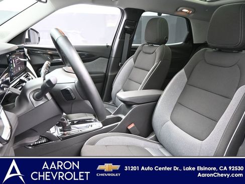 New 2025 Chevrolet TrailBlazer LT w/ Convenience Package AWD/4WD image 29