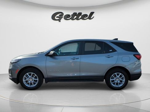 Used 2023 Chevrolet Equinox LS w/ LS Convenience Package FWD image 8