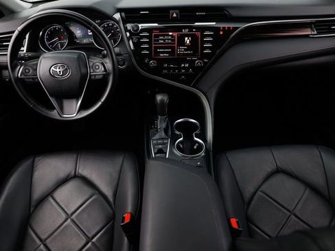 Used 2019 Toyota Camry XLE image 26