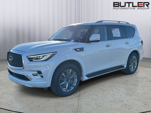 Used 2023 INFINITI QX80 Luxe w/ Cargo Package image 2