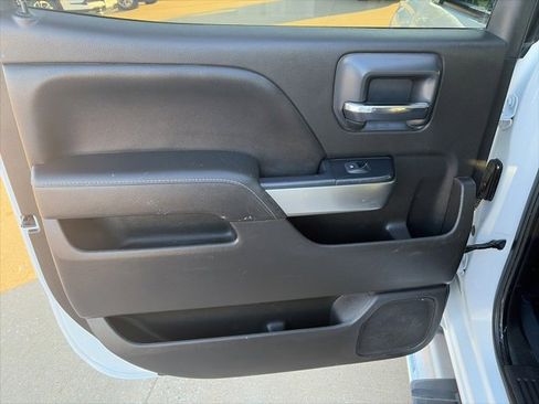 Used 2018 Chevrolet Silverado 1500 LT w/ All Star Edition image 33