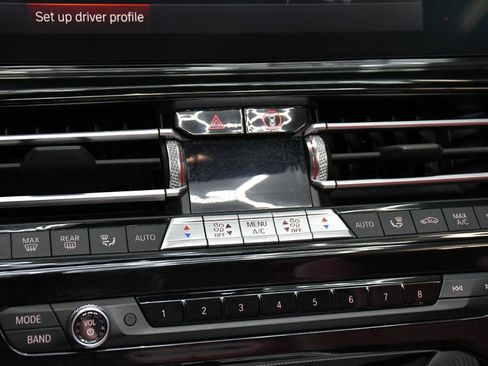 Used 2019 BMW M850i xDrive Convertible AWD/4WD image 29