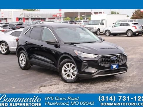 Certified 2024 Ford Escape Active w/ Cold Weather Package FWD image 1