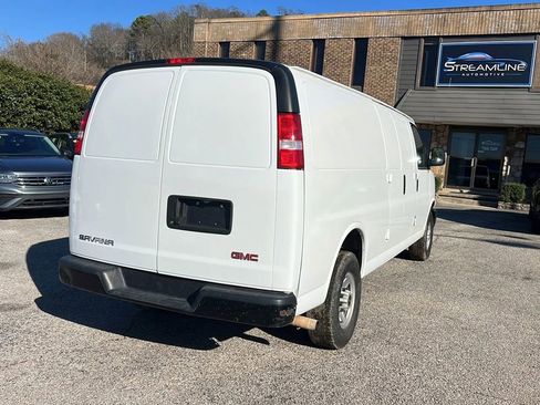 Used 2023 GMC Savana 2500 Extended image 5