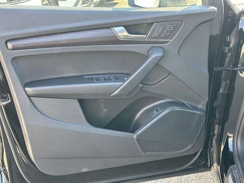 Used 2023 Audi Q5 2.0T Premium image 21