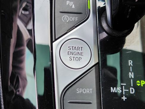 Used 2024 BMW X3 sDrive30i w/ Convenience Package w/ZPA RWD image 21