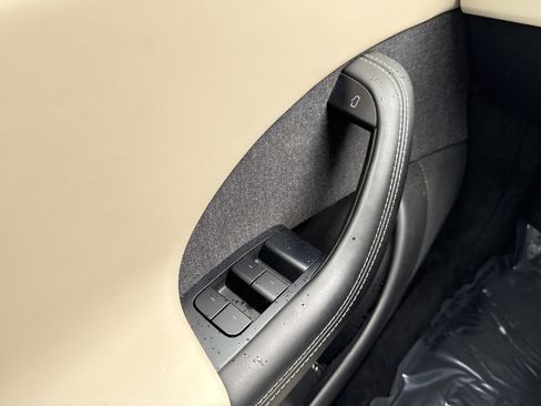 Used 2021 Tesla Model S Long Range image 29