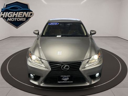 Used 2016 Lexus IS 200t RWD image 10