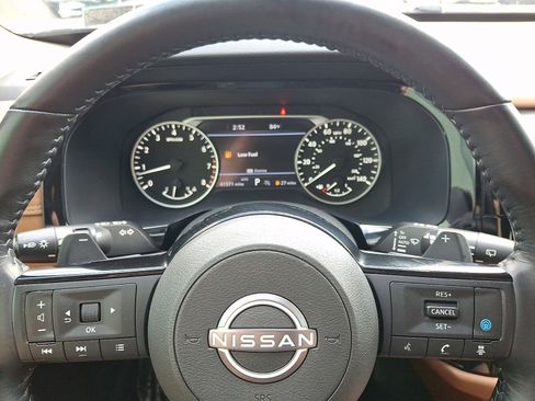 Used 2022 Nissan Pathfinder Platinum AWD/4WD image 20