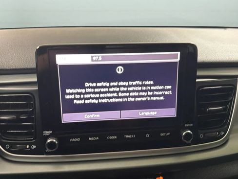 Used 2023 Kia Rio S FWD image 13