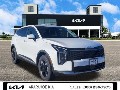 New 2026 Kia Sportage LX image 2