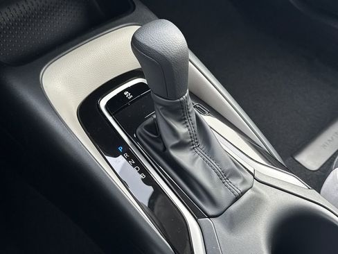 New 2026 Toyota Corolla LE FWD image 27