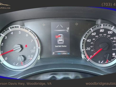 Used 2021 Toyota Highlander LE image 20