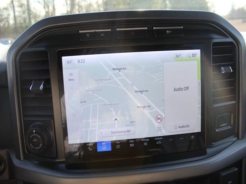 Used 2024 Ford F150 XLT w/ Mobile Office Package image 7