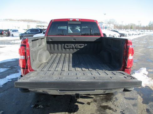 Used 2018 GMC Sierra 1500 SLE w/ SLE Value Package image 5