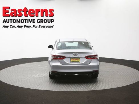 Used 2021 Toyota Camry LE FWD image 28