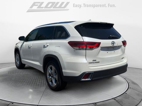 Used 2018 Toyota Highlander Limited image 5